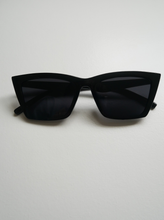 Load image into Gallery viewer, Chunky Sunnies
