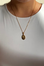 Load image into Gallery viewer, Wearing Arum Calla Lily Pendant with Chain 
